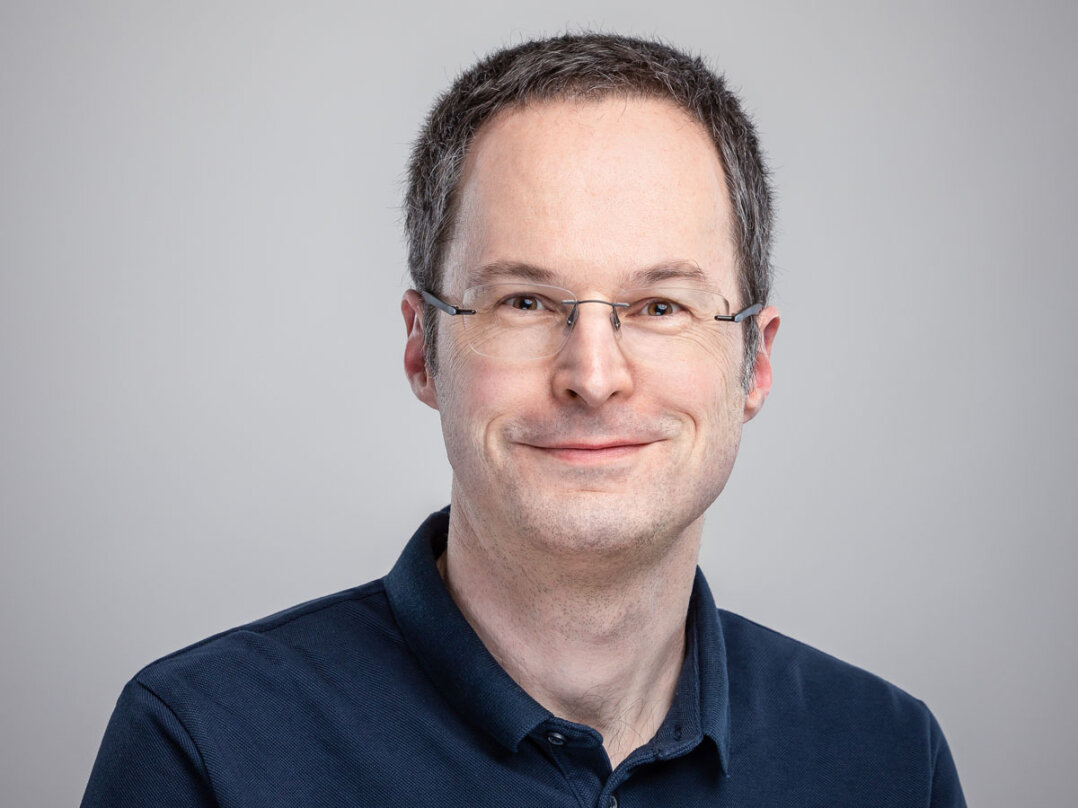 Stefan Huber - Ruhr-Universität Bochum